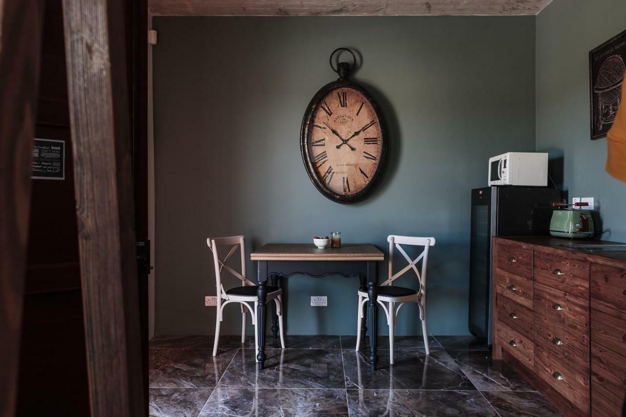 Talbot & Bons Studio Flat Gudja Bagian luar foto
